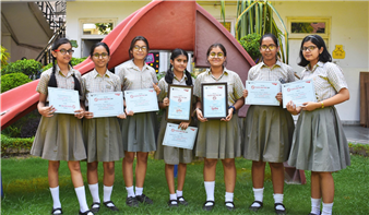 Plastics give a helping hand, but they are polluting our land! The Chintels School, Ratanlal Nagar makes a mark yet again with its confident outgoing speakers voicing their strong opinion against the use of plastics in the inter-school speech competition organised by Amar Ujala on the occasion of No Plastic Day.  Our speakers Aadya Rathore stood second while Teesha Dhawan bagged the third position. All other participants won accolades from the ju